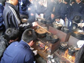 炊爨 飯盒
