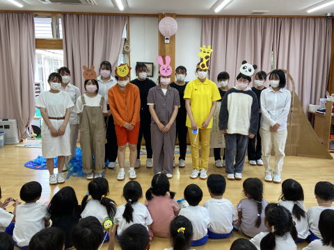 実習を受ける生徒の画像