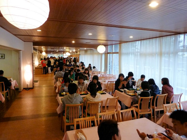 朝食