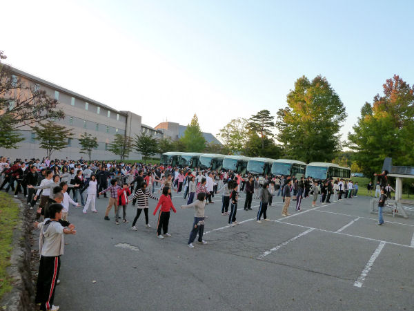 朝の集い