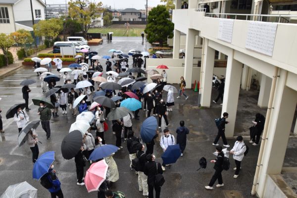 複数志願選抜学力検査合格者発表の写真