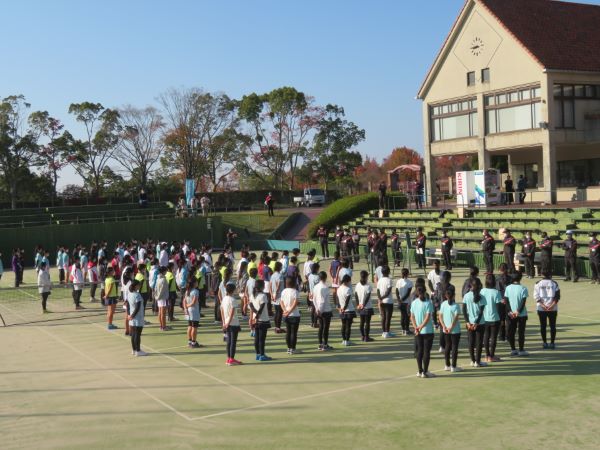 2022年度女子硬式テニスの写真