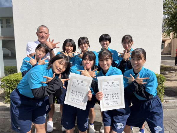 2023年度女子バスケットボールの写真