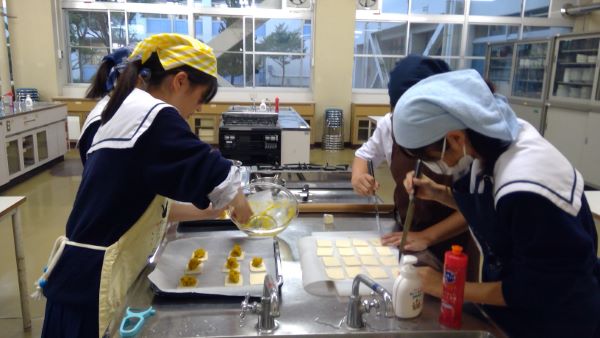 家庭部の活動紹介の写真