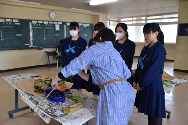 2024年度華道の写真