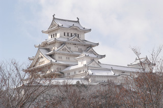 雪の姫路城（2005年12月22日）
