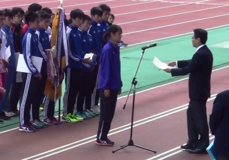 星陵高校 陸上競技部 18 News 女子第35回 男子第73回兵庫県高等学校駅伝競走大会 11月４日 日 篠山市大正ロマン館 松ヶ鼻 篠山鳳鳴高校グラウンドの高校駅伝コースにて県高校駅伝が開催されました 前日は日差し強く暑さすら感じました